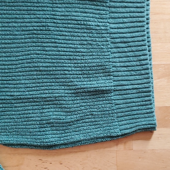 Gap sweater - Picture 6 of 11